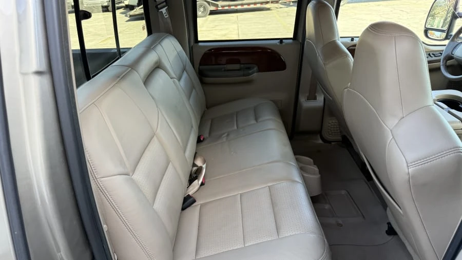 2002 Ford Super Duty 1st Gen - Image 18 of 22