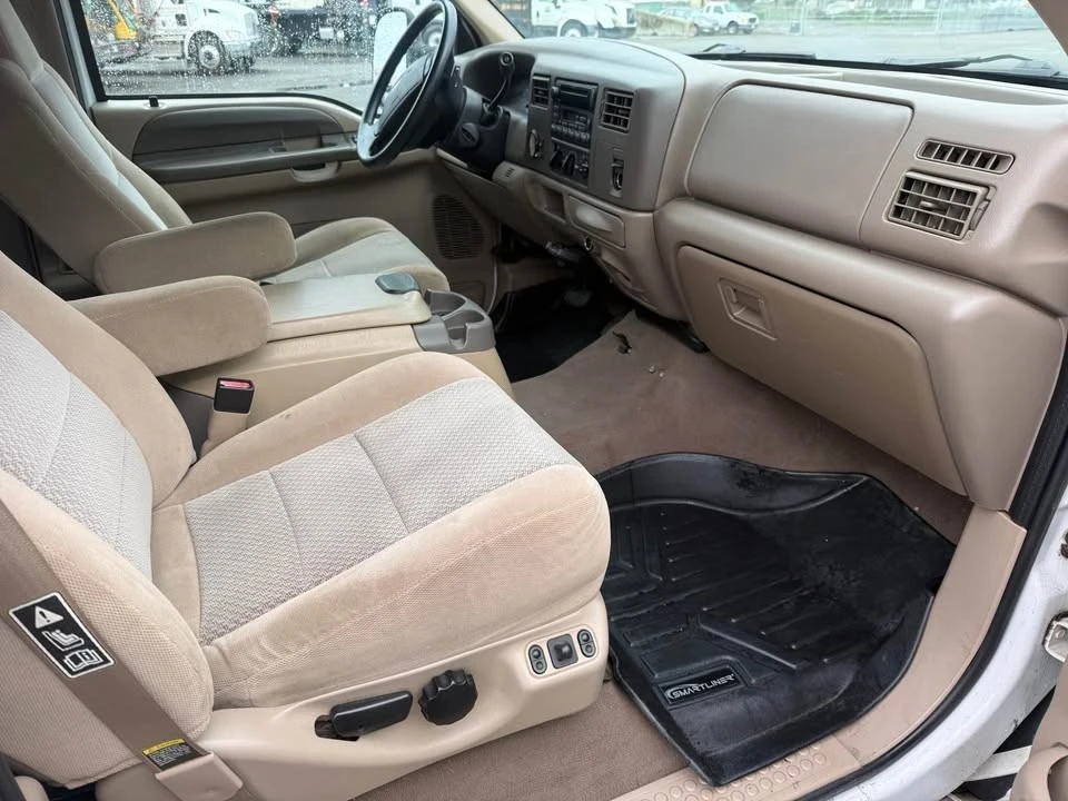 2002 Ford Super Duty 1st Gen - Image 2 of 10