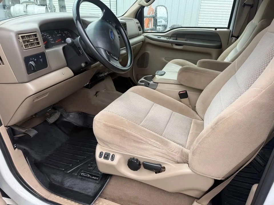 2002 Ford Super Duty 1st Gen - Image 10 of 10