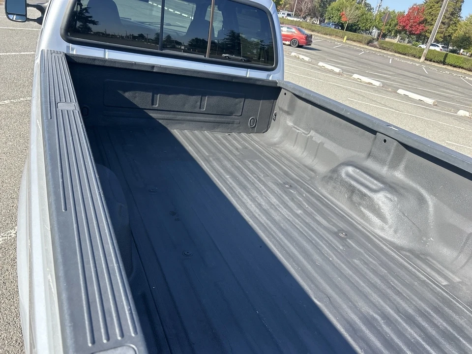 2002 Ford Super Duty 1st Gen - Image 11 of 21