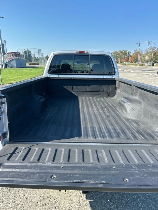 2002 Ford Super Duty 1st Gen - Image 10 of 21