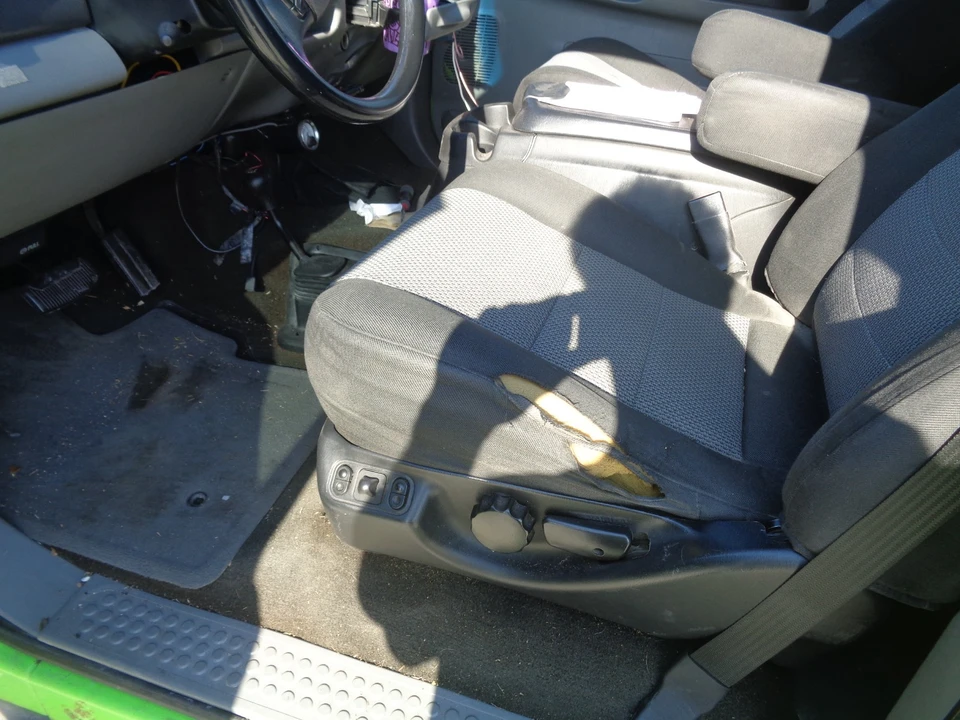 2002 Ford Super Duty 1st Gen - Image 9 of 15