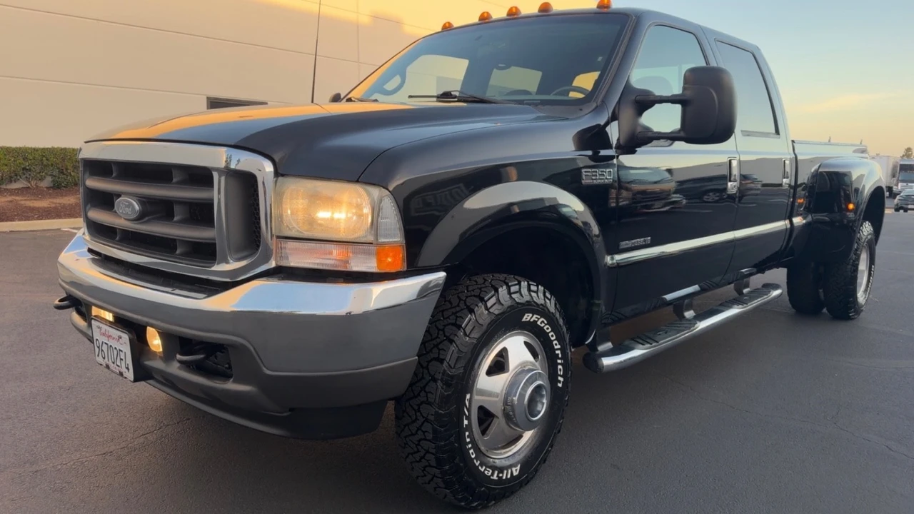 2002 Ford Super Duty 1st Gen - Image 2 of 21