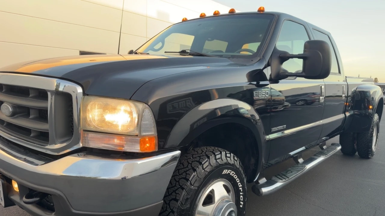 2002 Ford Super Duty 1st Gen - Image 11 of 21