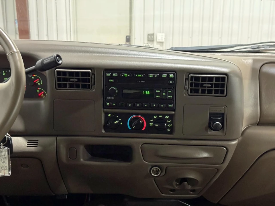2002 Ford Super Duty 1st Gen - Image 19 of 31