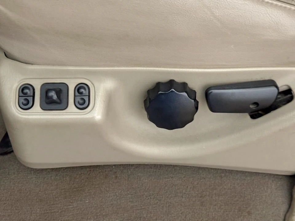 2002 Ford Super Duty 1st Gen - Image 31 of 31