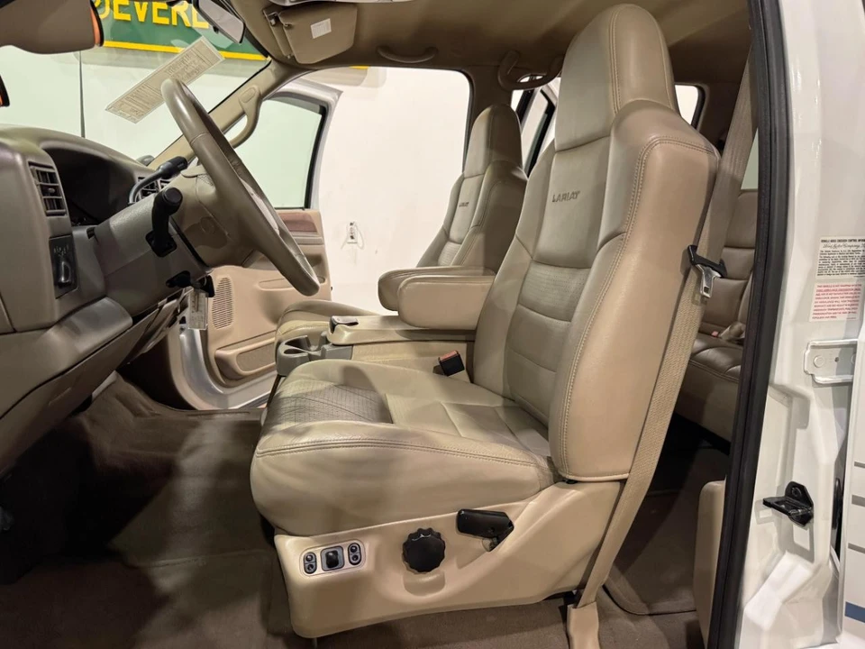 2002 Ford Super Duty 1st Gen - Image 12 of 31
