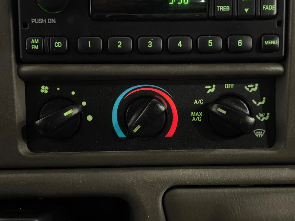 2002 Ford Super Duty 1st Gen - Image 10 of 14