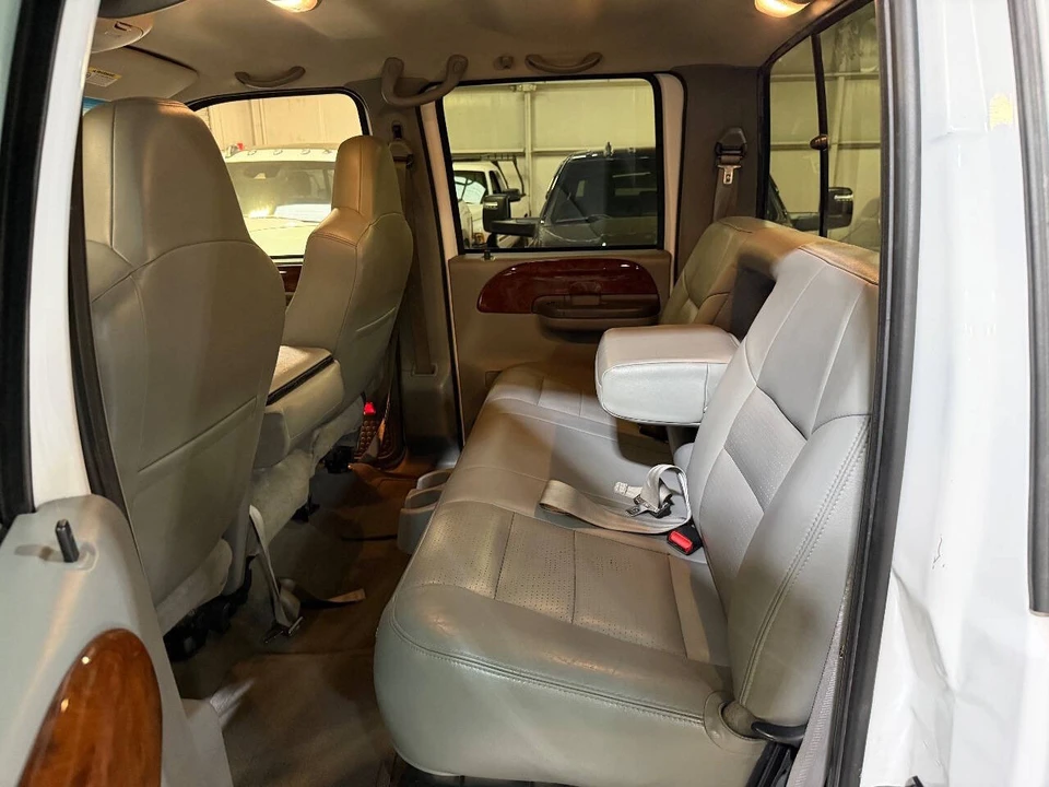 2002 Ford Super Duty 1st Gen - Image 11 of 12