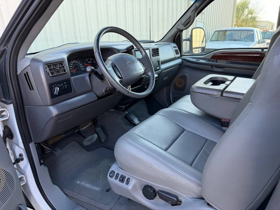 2002 Ford Super Duty 1st Gen - Image 2 of 20