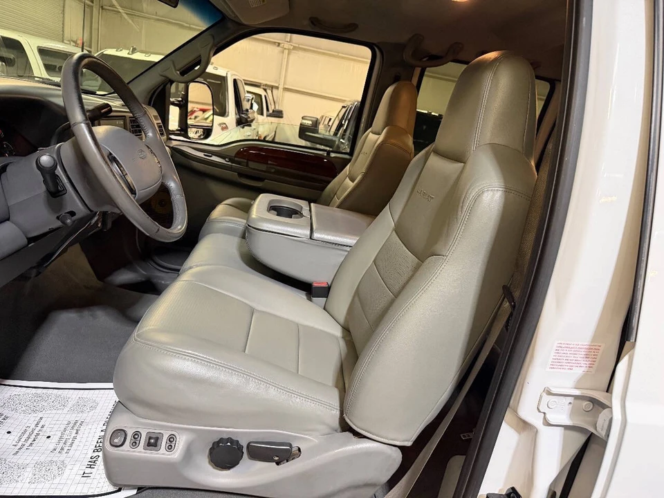 2002 Ford Super Duty 1st Gen - Image 10 of 12