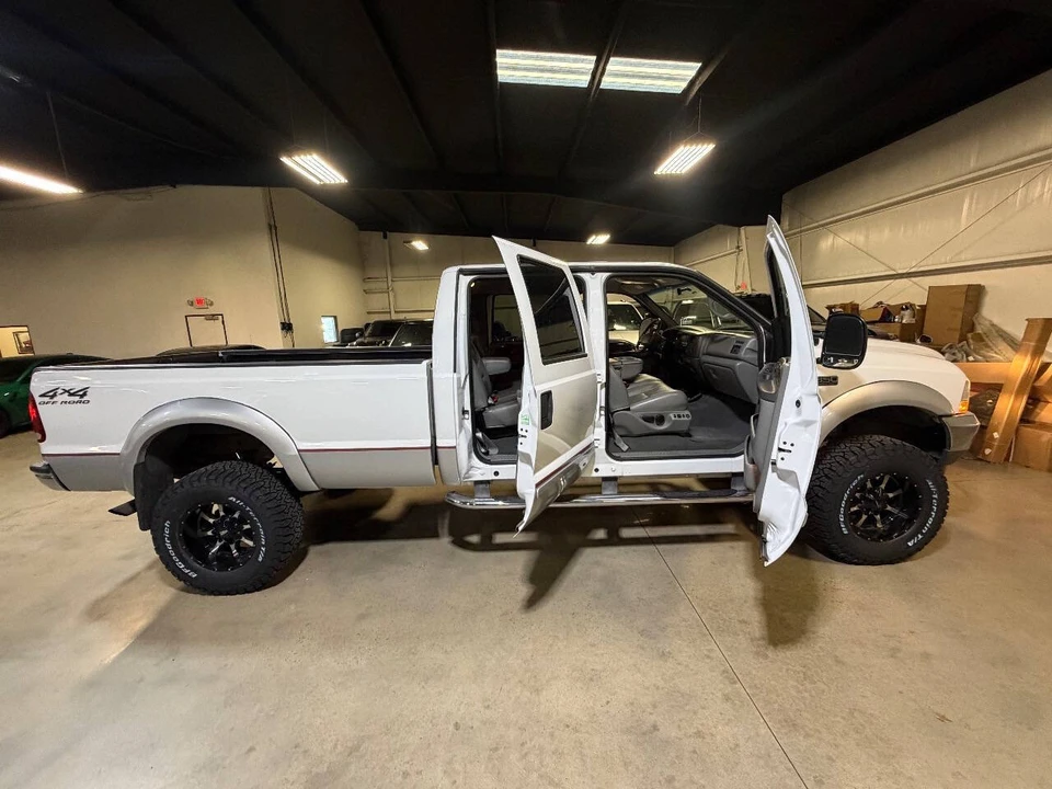 2002 Ford Super Duty 1st Gen - Image 16 of 20