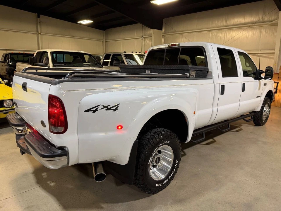2002 Ford Super Duty 1st Gen - Image 11 of 12