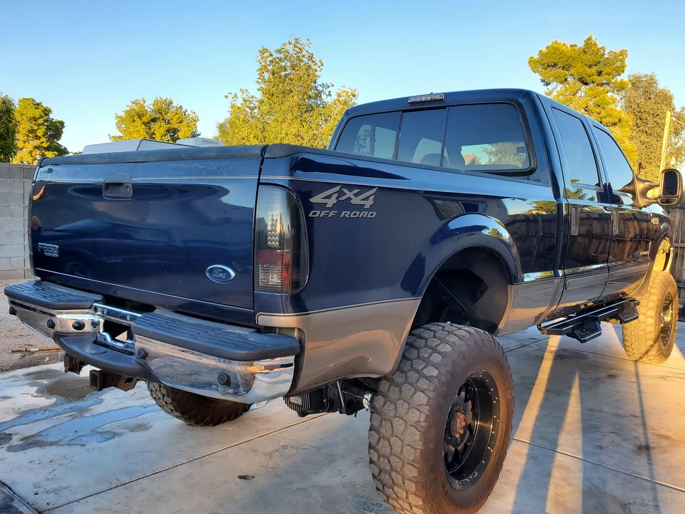 2002 Ford Super Duty 1st Gen - Image 17 of 31
