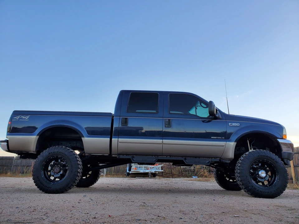 2002 Ford Super Duty 1st Gen - Image 19 of 31