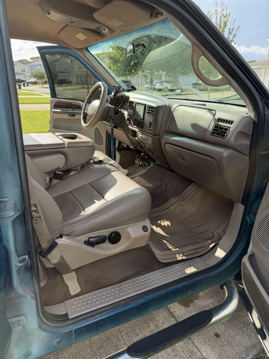 2002 Ford Super Duty 1st Gen - Image 10 of 16