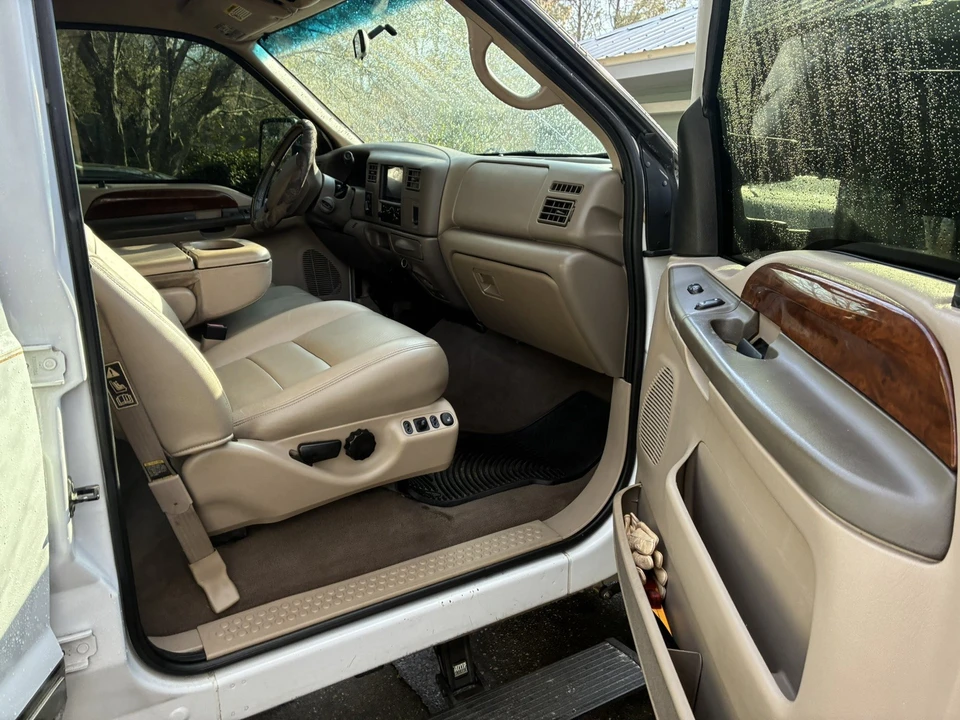 2002 Ford Super Duty 1st Gen - Image 24 of 31