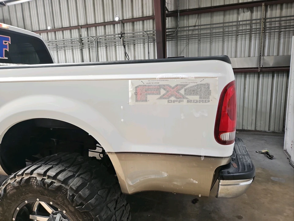 2002 Ford Super Duty 1st Gen - Image 30 of 31