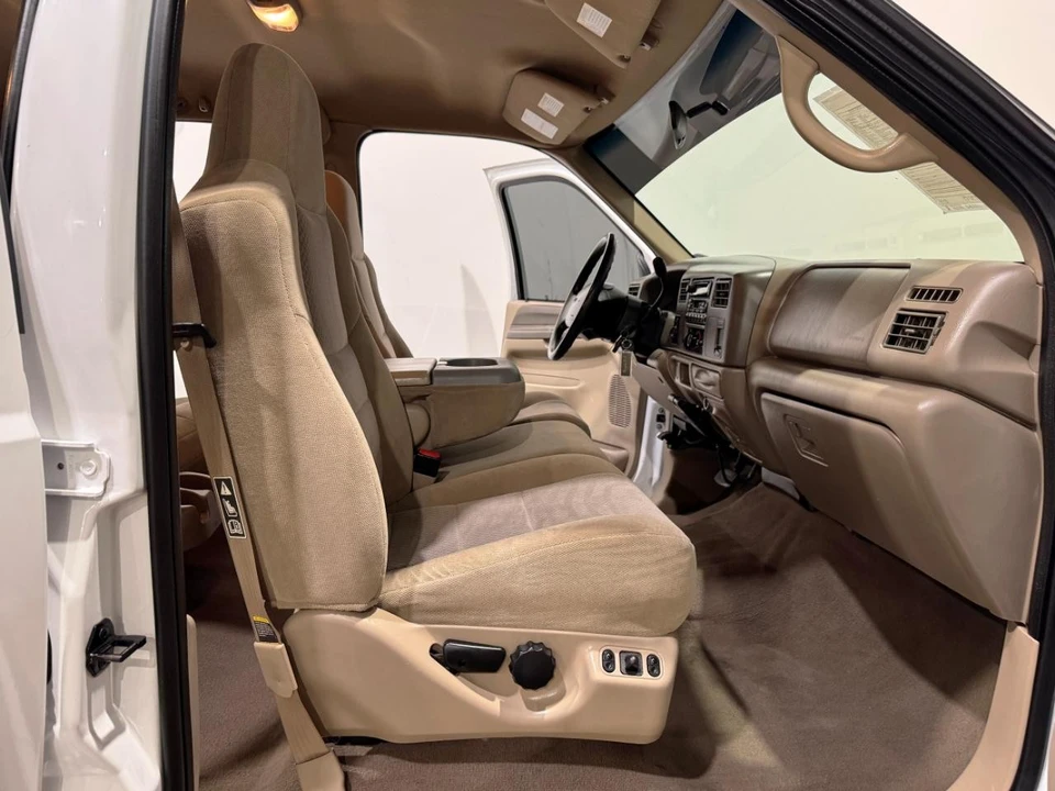2002 Ford Super Duty 1st Gen - Image 13 of 21