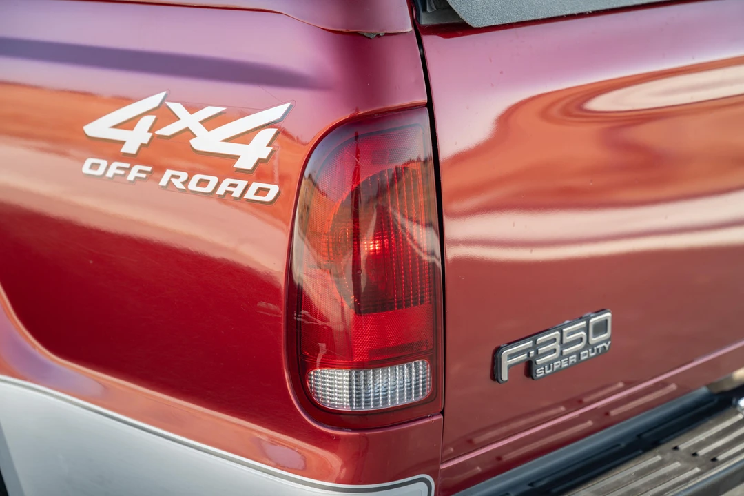 2002 Ford Super Duty 1st Gen - Image 27 of 31