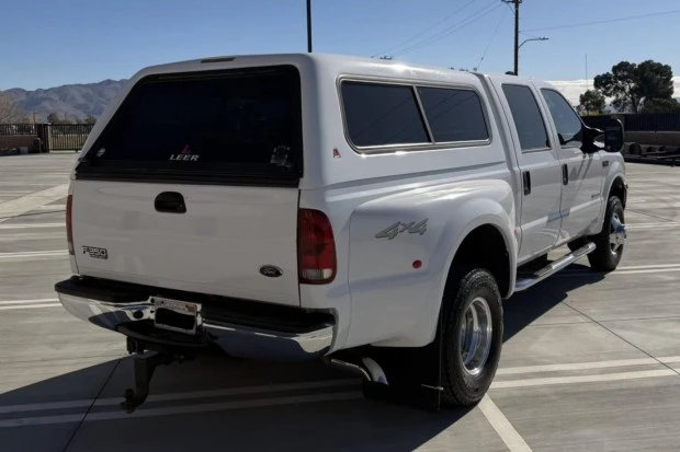 2002 Ford Super Duty 1st Gen - Image 2 of 8