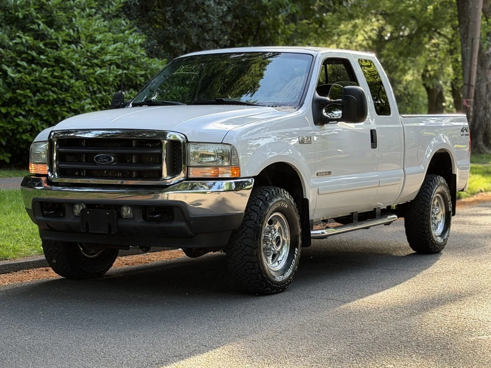 2002 Ford Super Duty 1st Gen - Image 2 of 31