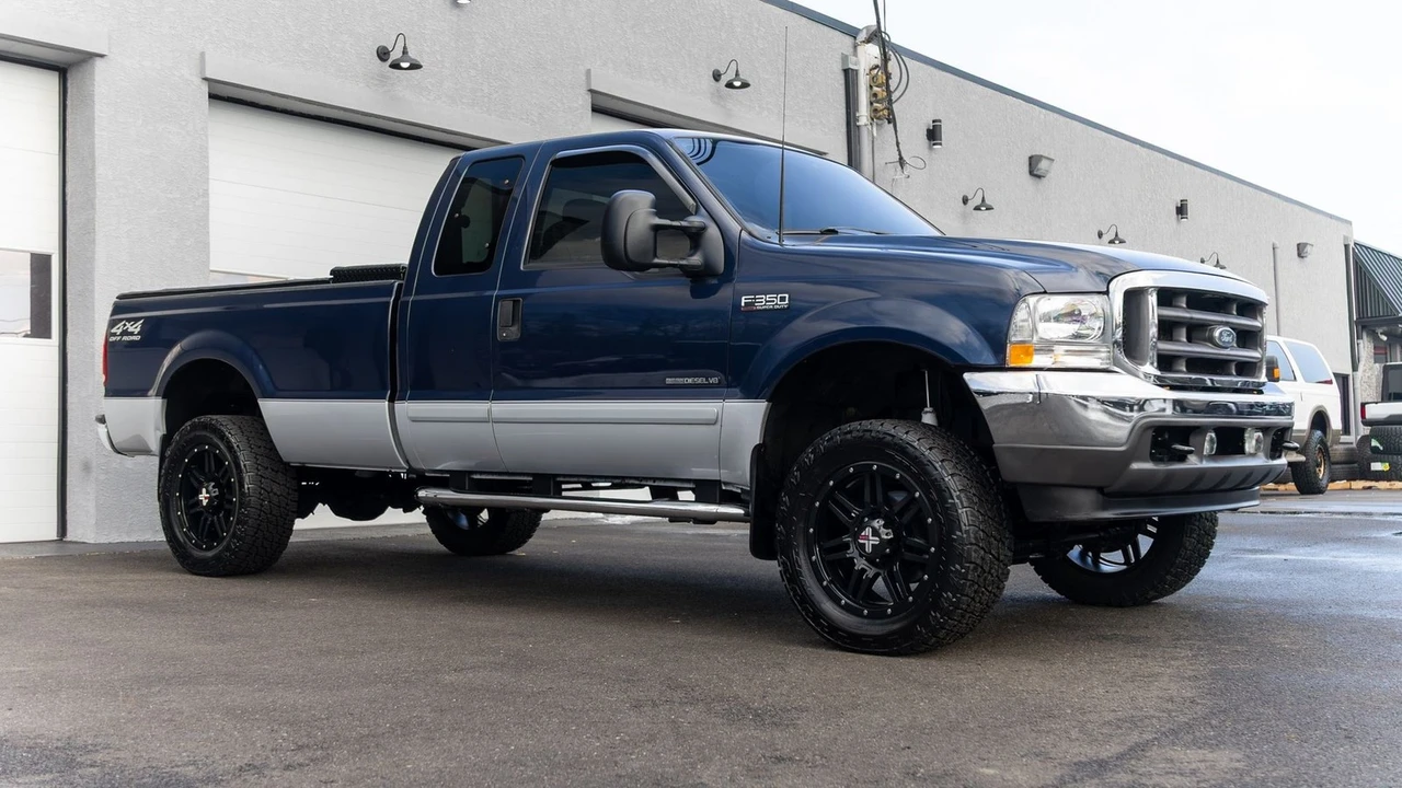 2002 Ford Super Duty 1st Gen - Image 8 of 21