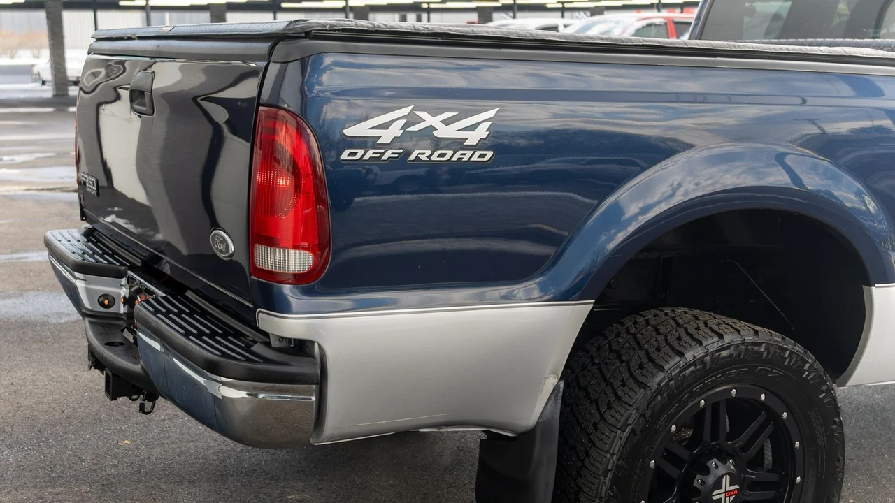 2002 Ford Super Duty 1st Gen - Image 13 of 21