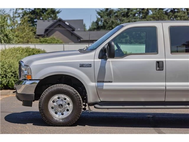 2002 Ford Super Duty 1st Gen - Image 13 of 16