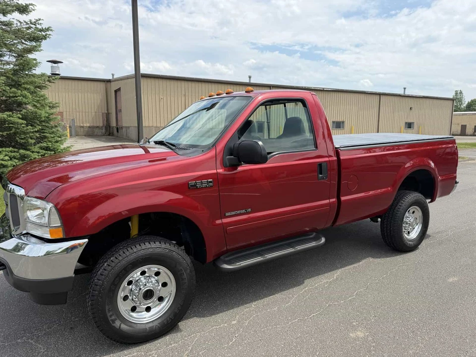 2002 Ford Super Duty 1st Gen - Image 2 of 27