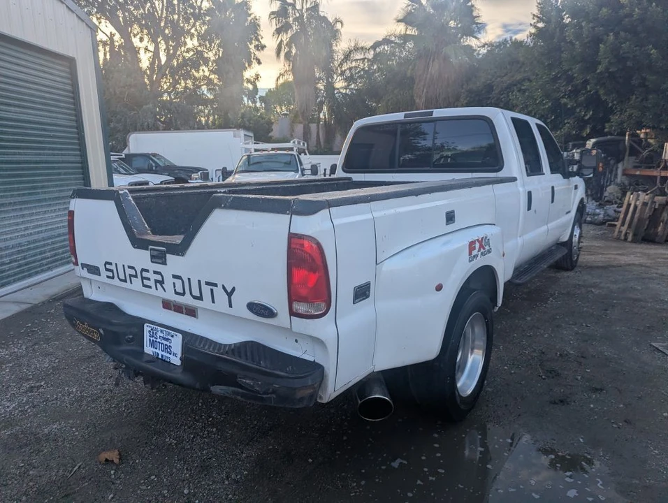 2002 Ford Super Duty 1st Gen - Image 5 of 17