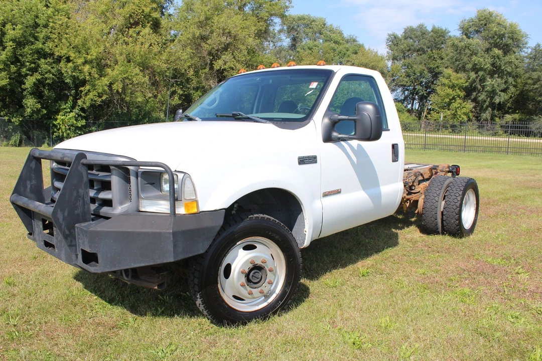 2002 Ford Super Duty 1st Gen - Image 2 of 12