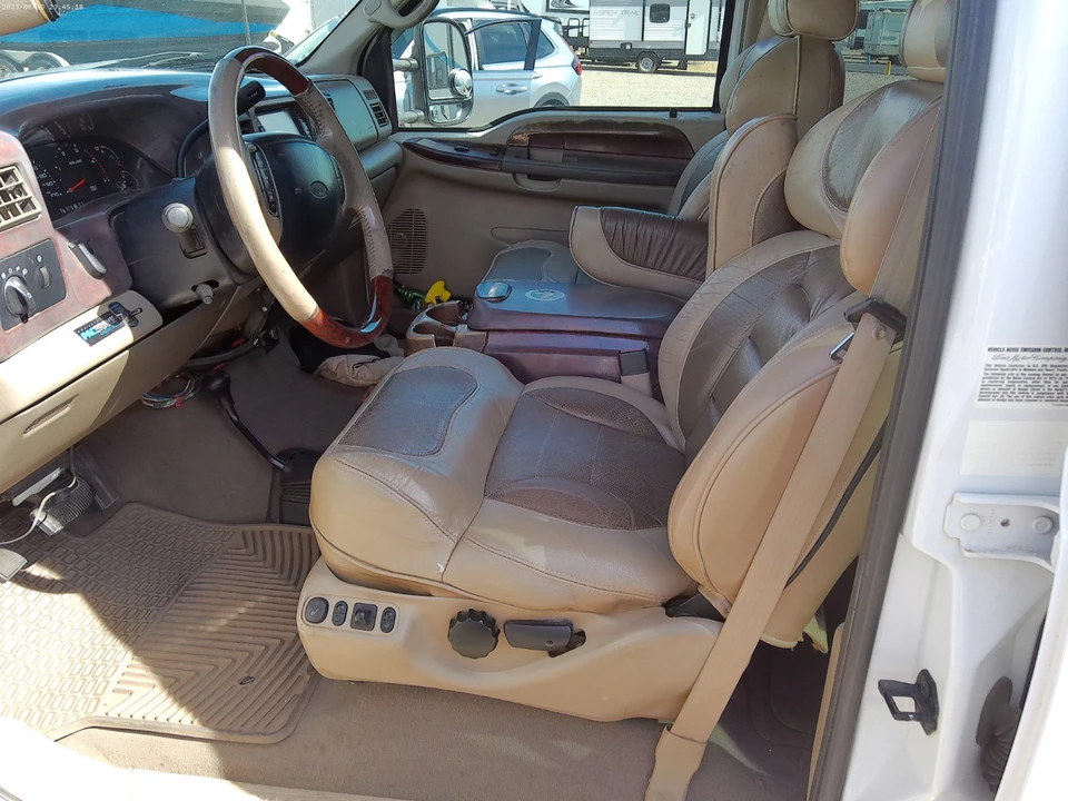 2002 Ford Super Duty 1st Gen - Image 11 of 15