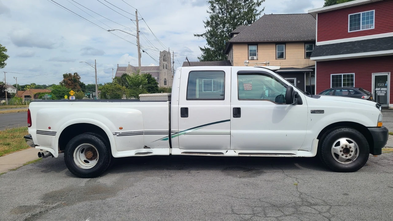 2002 Ford Super Duty 1st Gen - Image 4 of 23