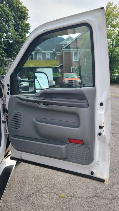2002 Ford Super Duty 1st Gen - Image 16 of 23