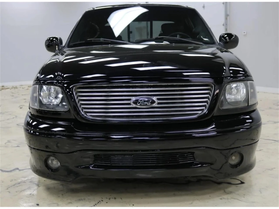 2002 Ford F-150 10th Gen - Image 2 of 13