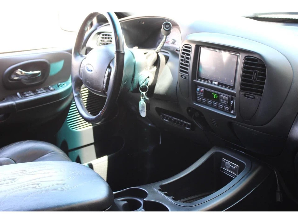 2002 Ford F-150 10th Gen - Image 27 of 31