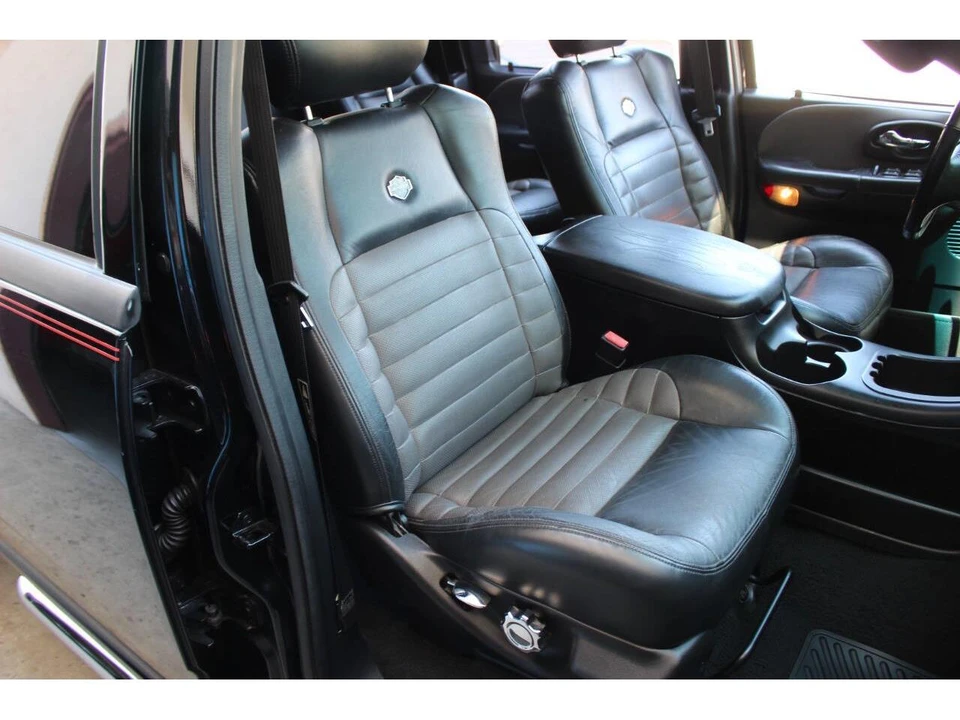 2002 Ford F-150 10th Gen - Image 28 of 31