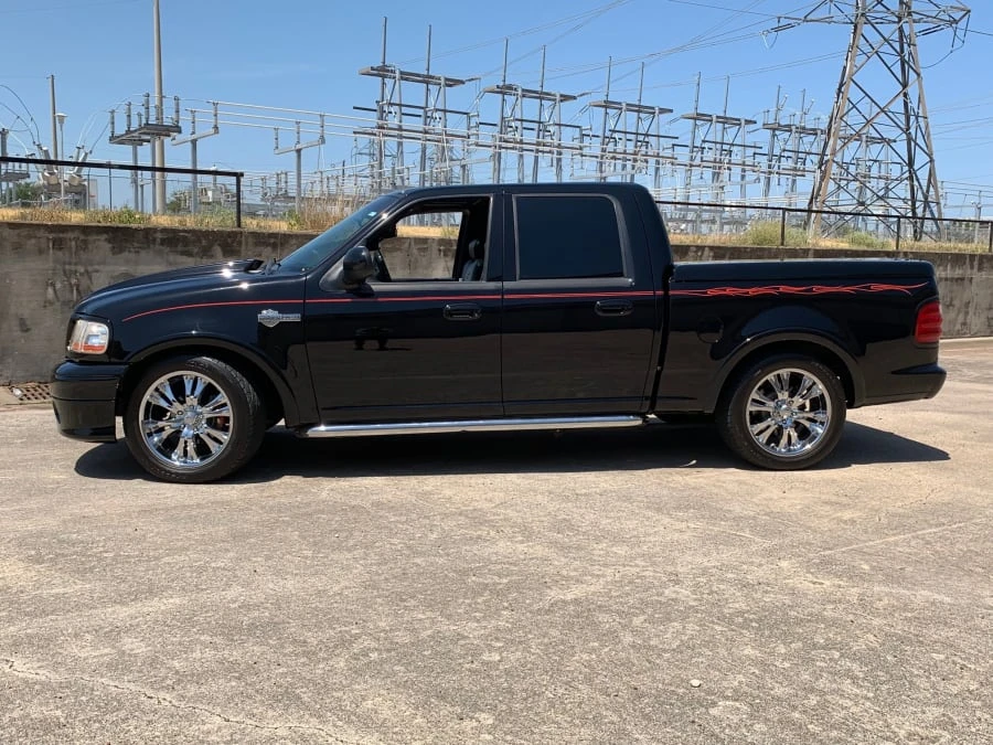 2002 Ford F-150 10th Gen - Image 2 of 10