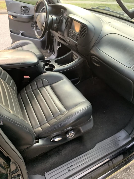 2002 Ford F-150 10th Gen - Image 13 of 16