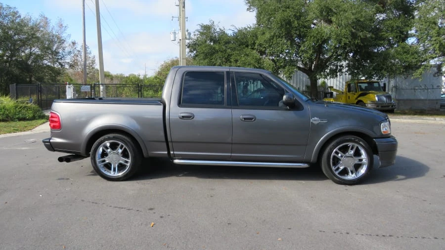 2002 Ford F-150 10th Gen - Image 2 of 19