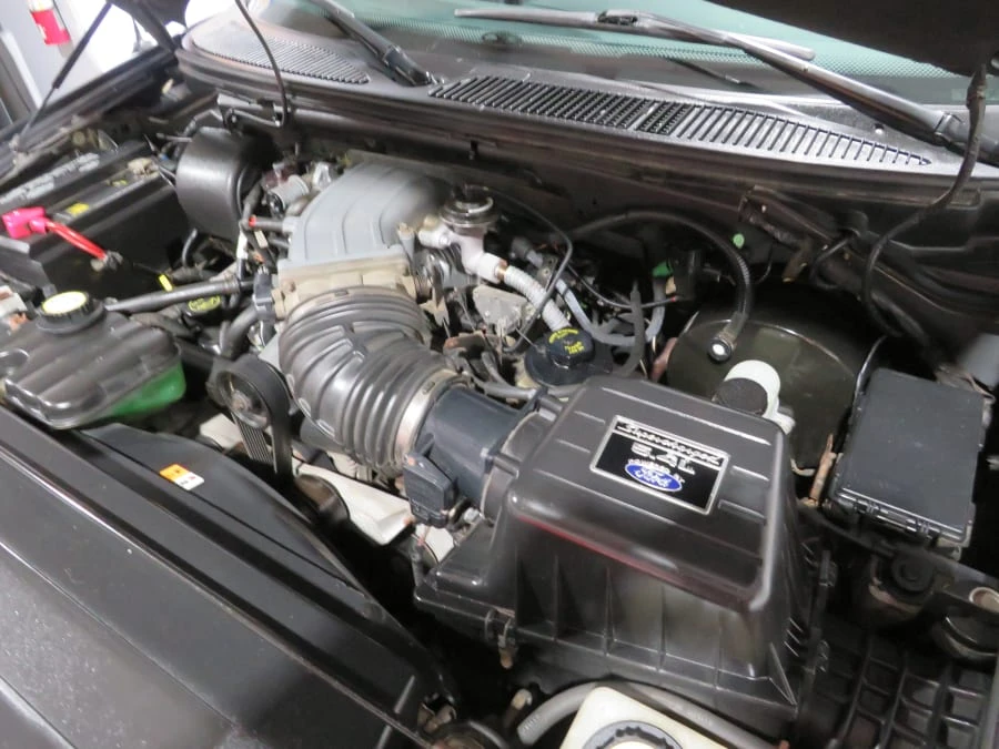 2002 Ford F-150 10th Gen - Image 15 of 19