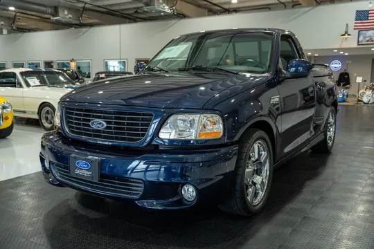 2002 Ford F-150 SVT Lightning