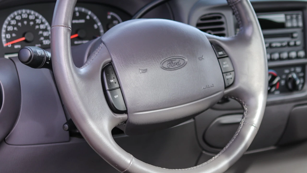 2002 Ford F-150 10th Gen - Image 22 of 31