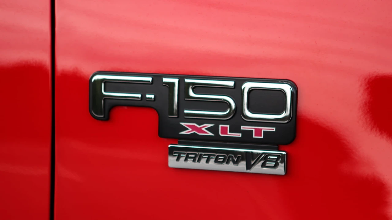 2002 Ford F-150 10th Gen - Image 9 of 31