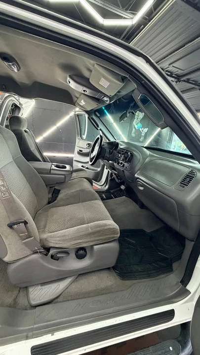 2002 Ford F-150 10th Gen - Image 15 of 16
