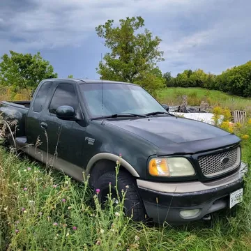 2002 Ford F150 Super Cab Lariat