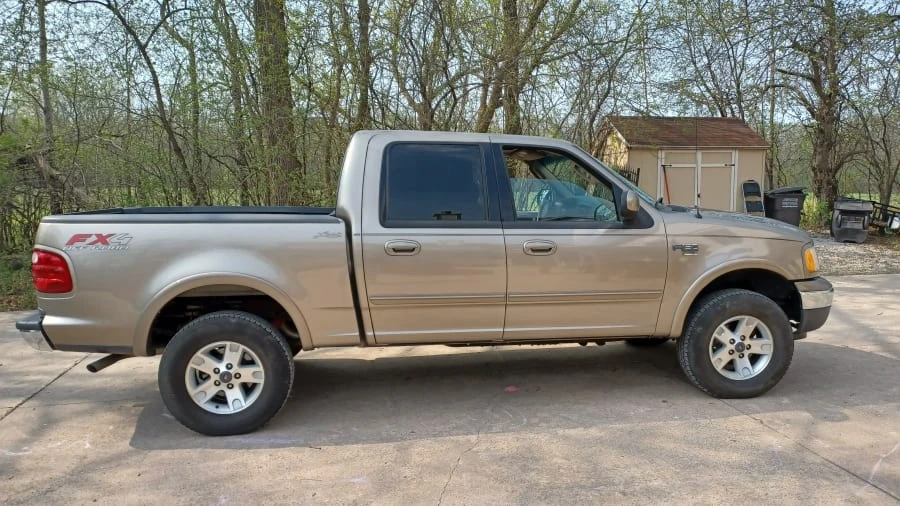 2002 Ford F-150 10th Gen - Image 12 of 13