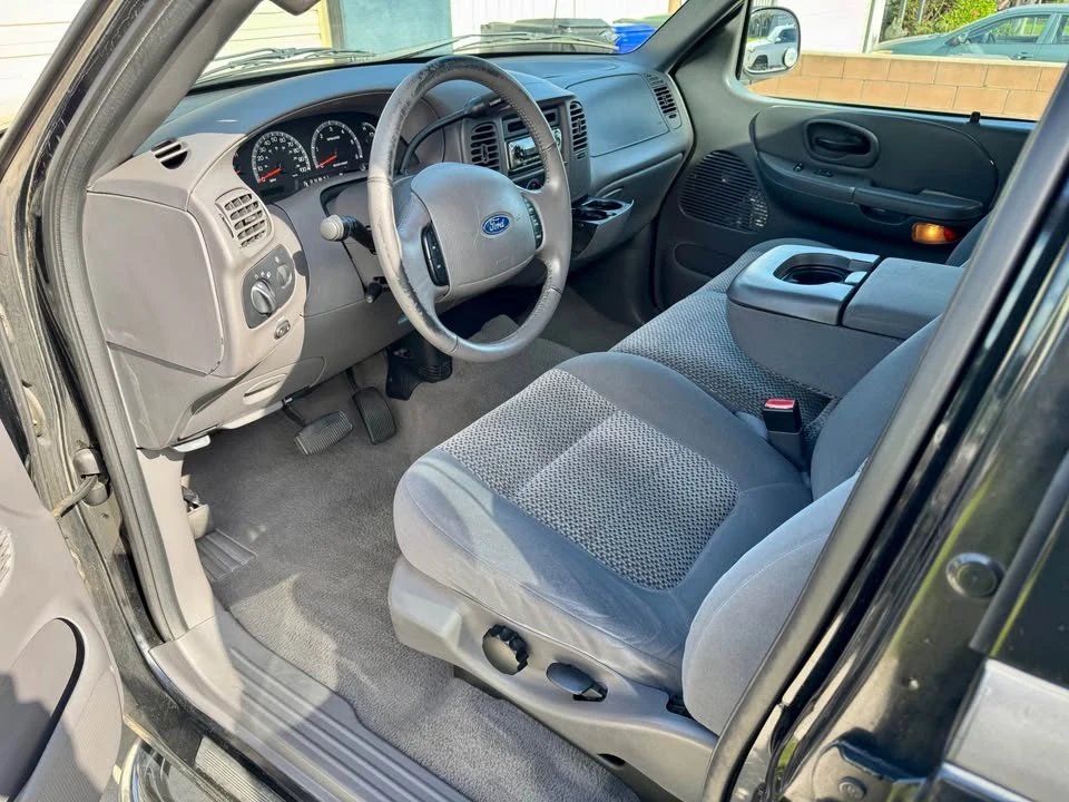2002 Ford F-150 10th Gen - Image 11 of 15