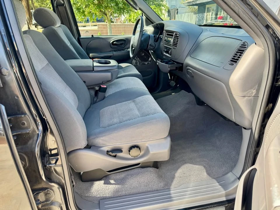 2002 Ford F-150 10th Gen - Image 14 of 15